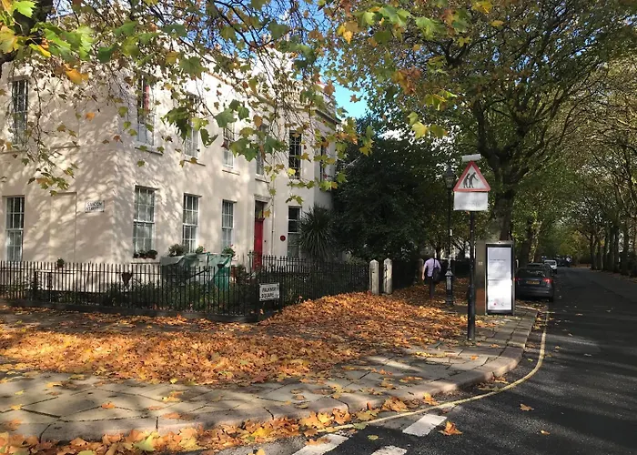 Embassie Backpackers Hostel